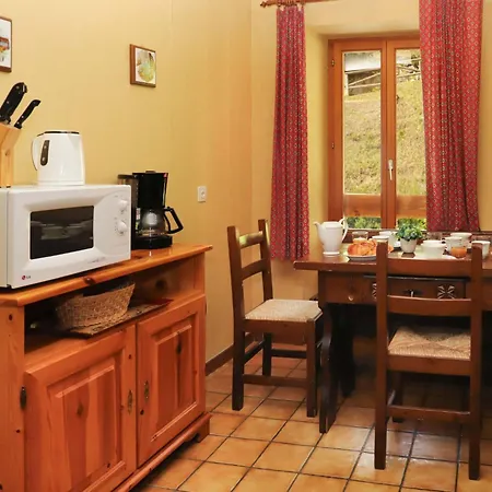 35 By Interhome * Шампекс