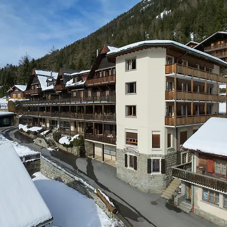 35 By Interhome דירה