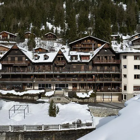 35 By Interhome דירה