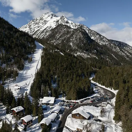 35 By Interhome דירה